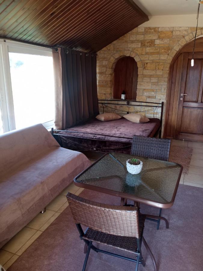 Stefania Room Pórto Ráfti Kültér fotó